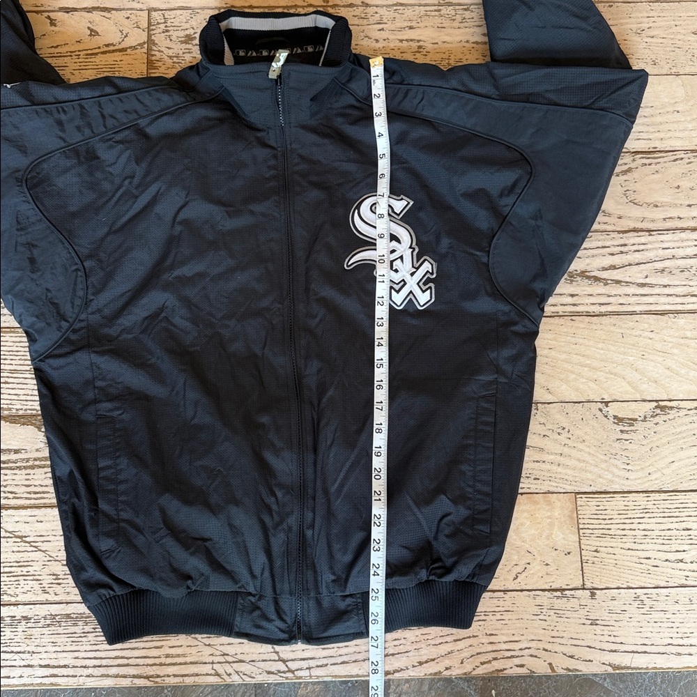 VTG Chicago White Sox MAJESTIC AUTHENTIC BLACK Nylon Bullpen Jacket SZ Youth XL - Picture 10 of 12
